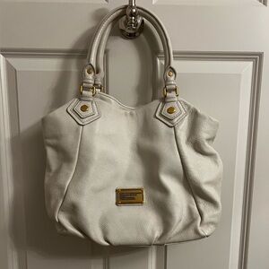 Marc Jacobs White Shoulder Bag with Gold Accents